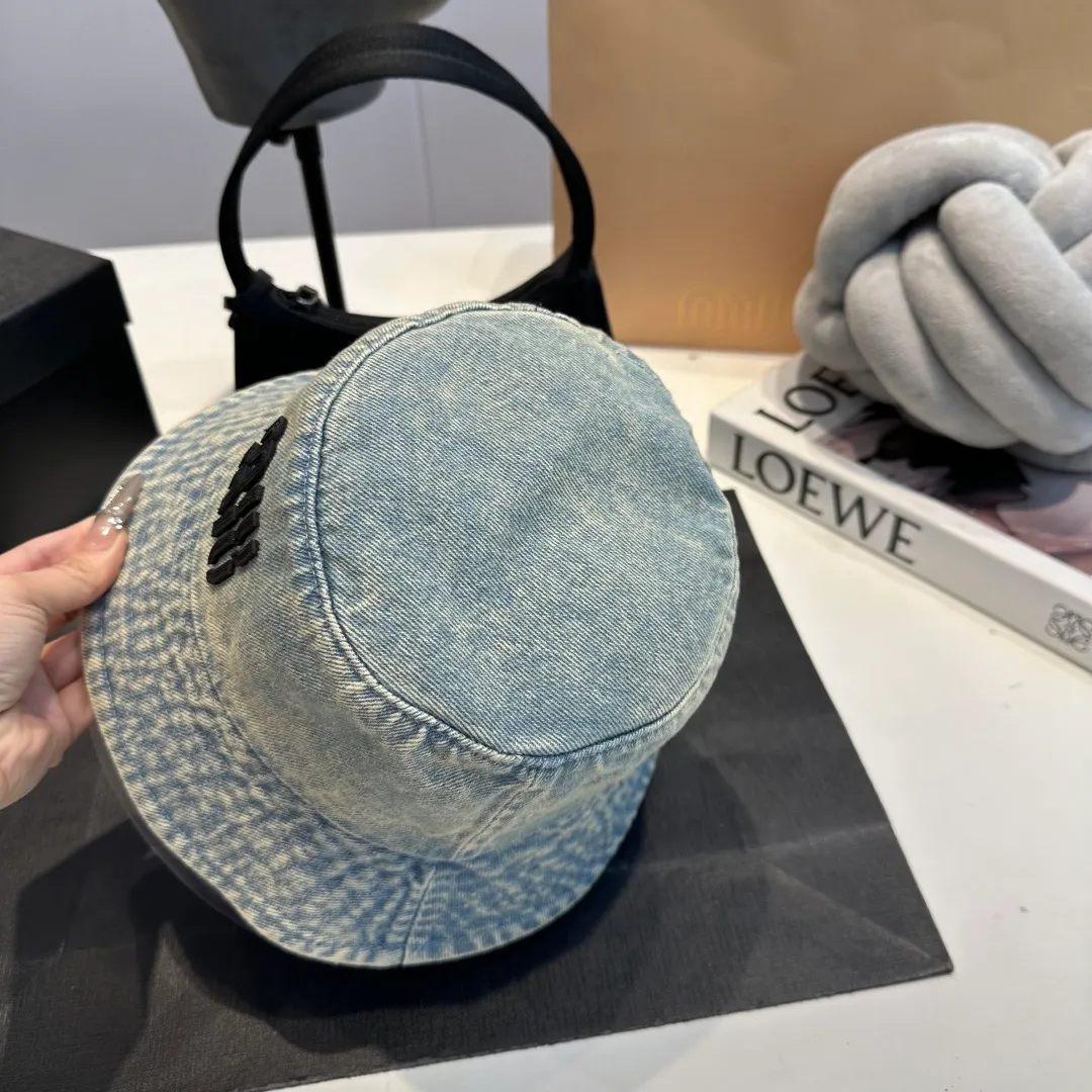 P60 miumiu high-end denim fisherman hat, original quality, head circumference 57cm