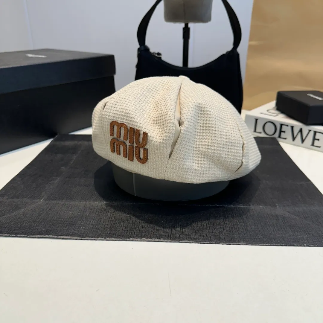 P60 miumiu autumn and winter new beret, official style, retro style beret, head circumference 57cm