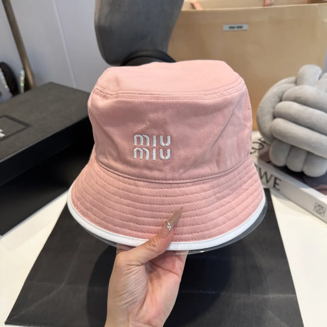 P90 miumiu 24ss new canvas bucket hat double-sided college style bucket hat, fresh and artistic