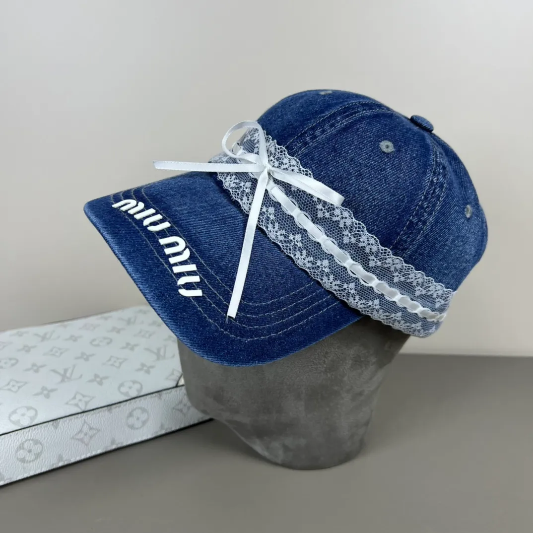 70💰Miumiu (recommended by Xiaohongshu’s popular model) original spring and summer new baseball cap, authentic mold-making and customization, the original workmanship is meticulous and the quality is superb!