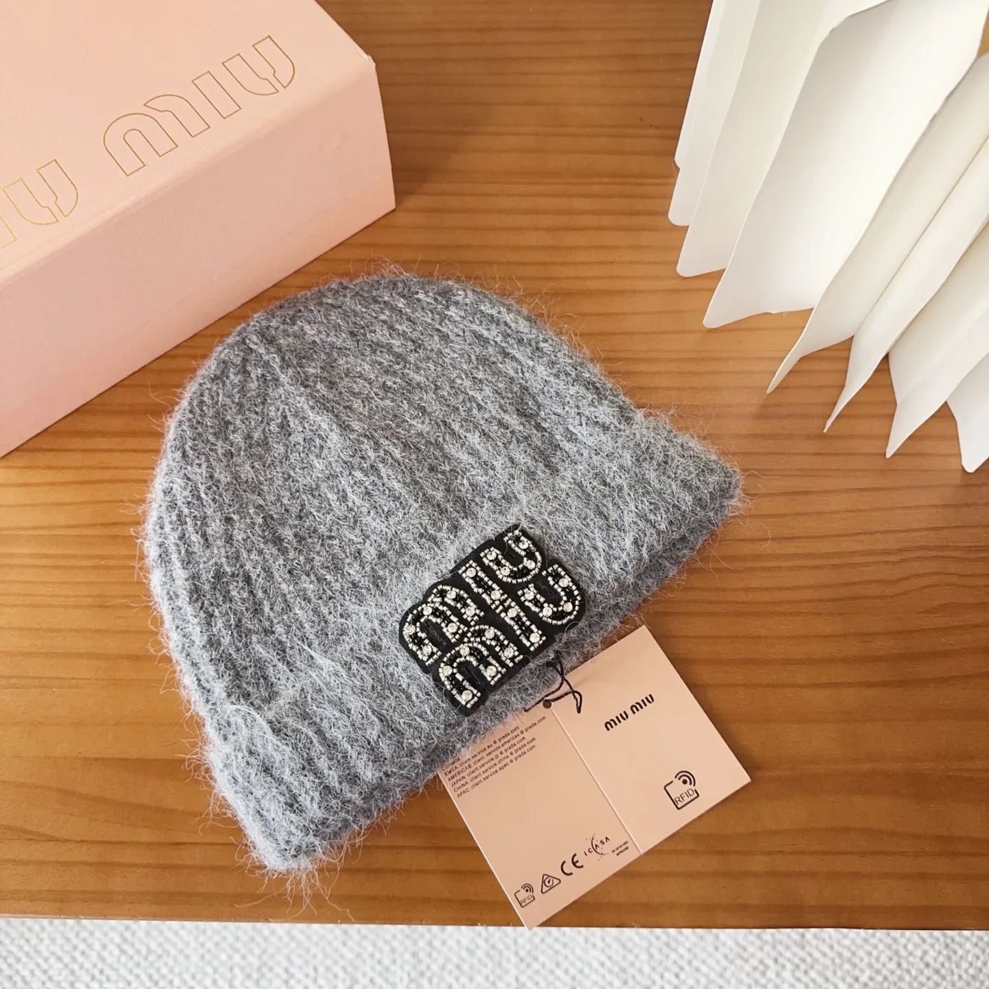 🉐️120 miumiu new autumn and winter knitted beanie This is so cute! The earmuffs are such a beauty! Soft and waxy