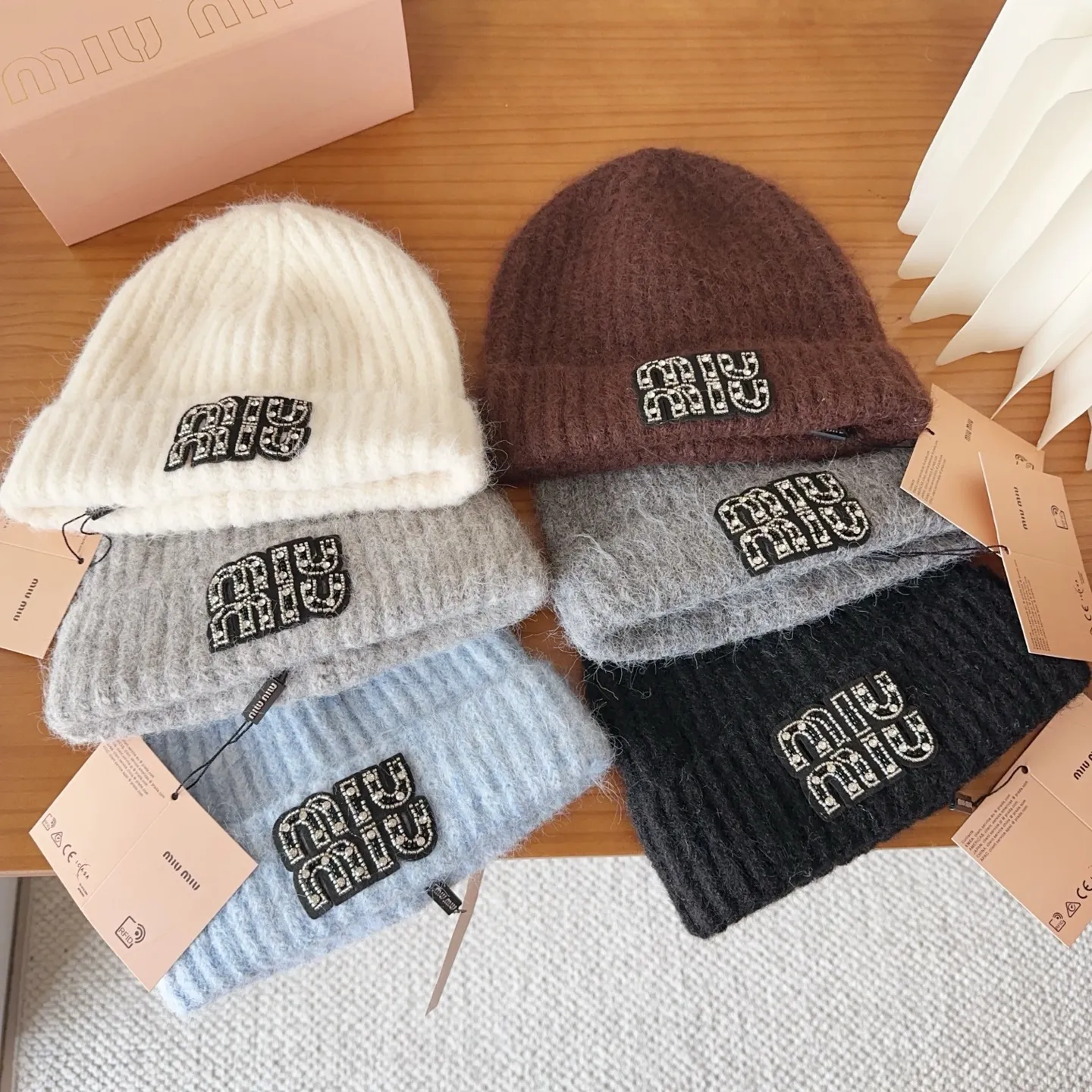 🉐️120 miumiu new autumn and winter knitted beanie This is so cute! The earmuffs are such a beauty! Soft and waxy