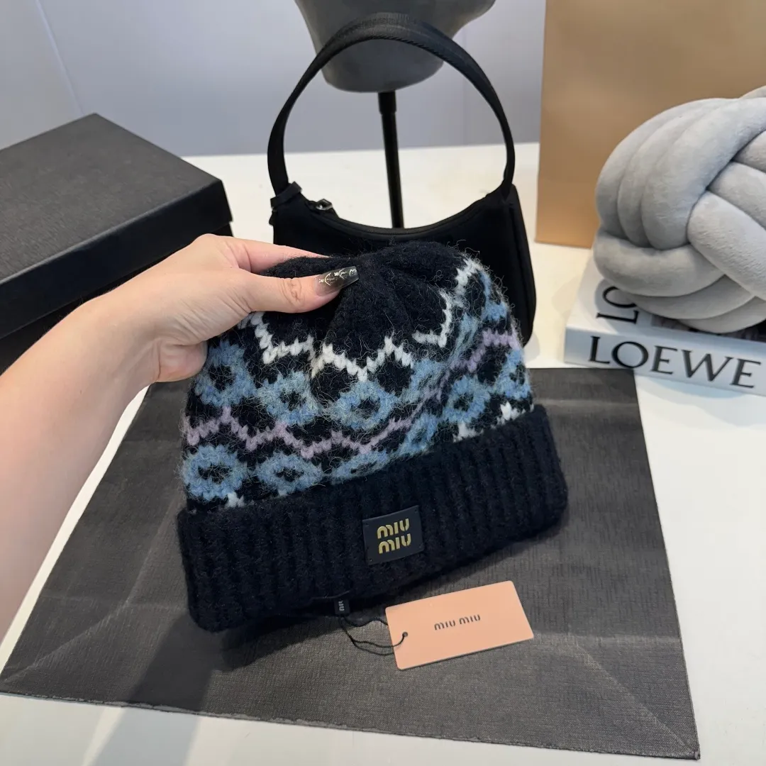 P56 miumiu new autumn and winter woolen hat