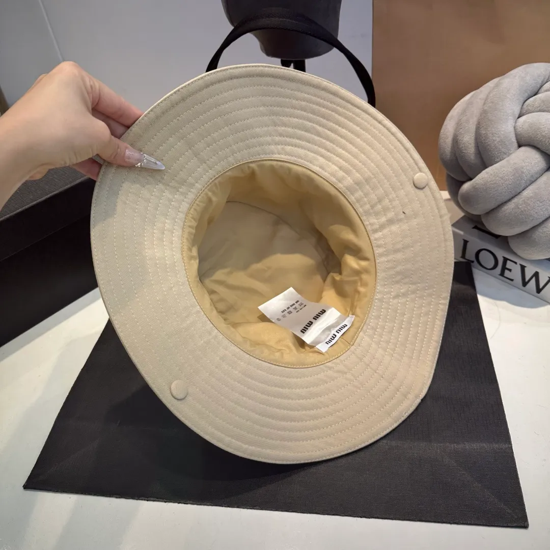 P70 miumiu counter canvas bucket hat, one-to-one mold customization, head circumference 57cm, unisex