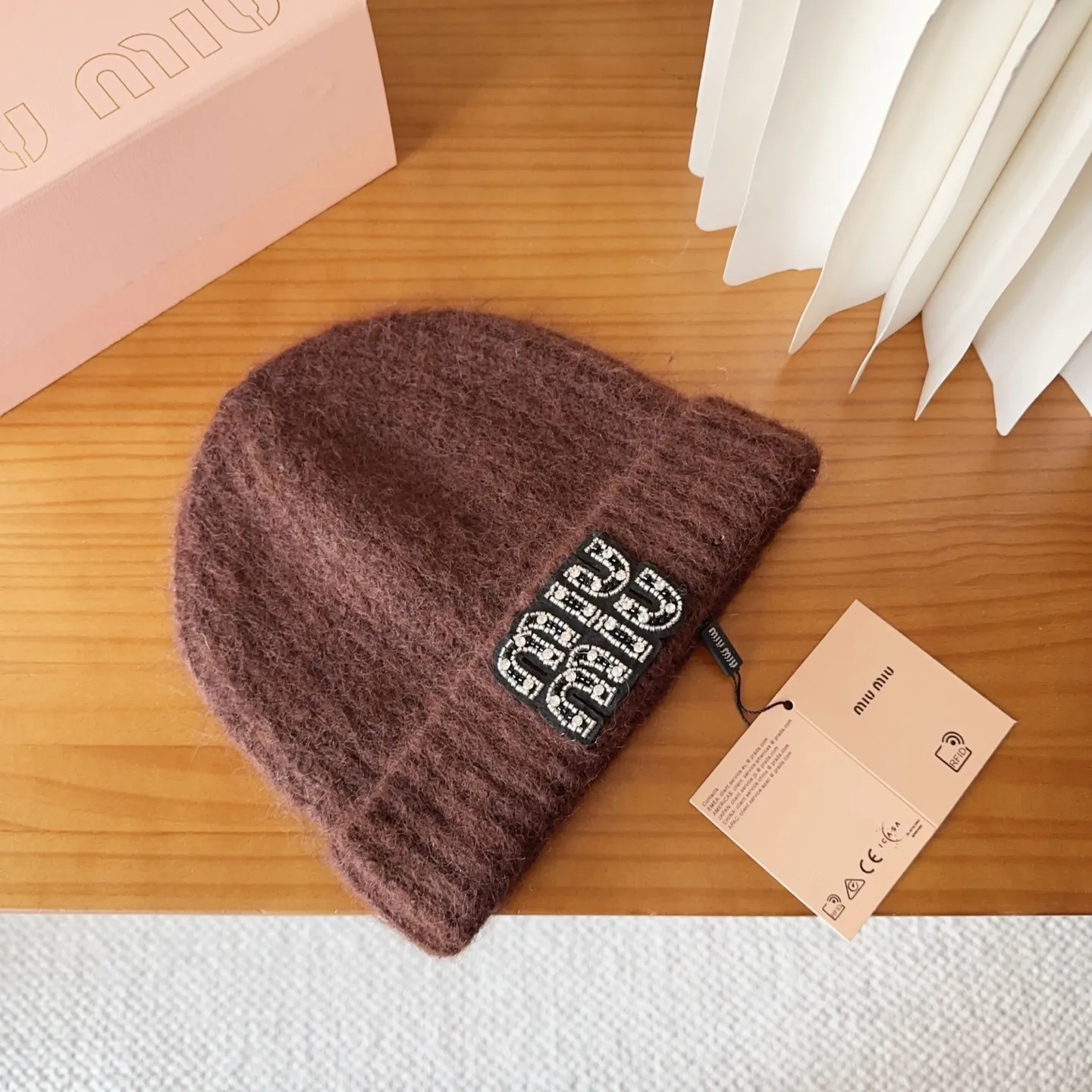 🉐️120 miumiu new autumn and winter knitted beanie This is so cute! The earmuffs are such a beauty! Soft and waxy