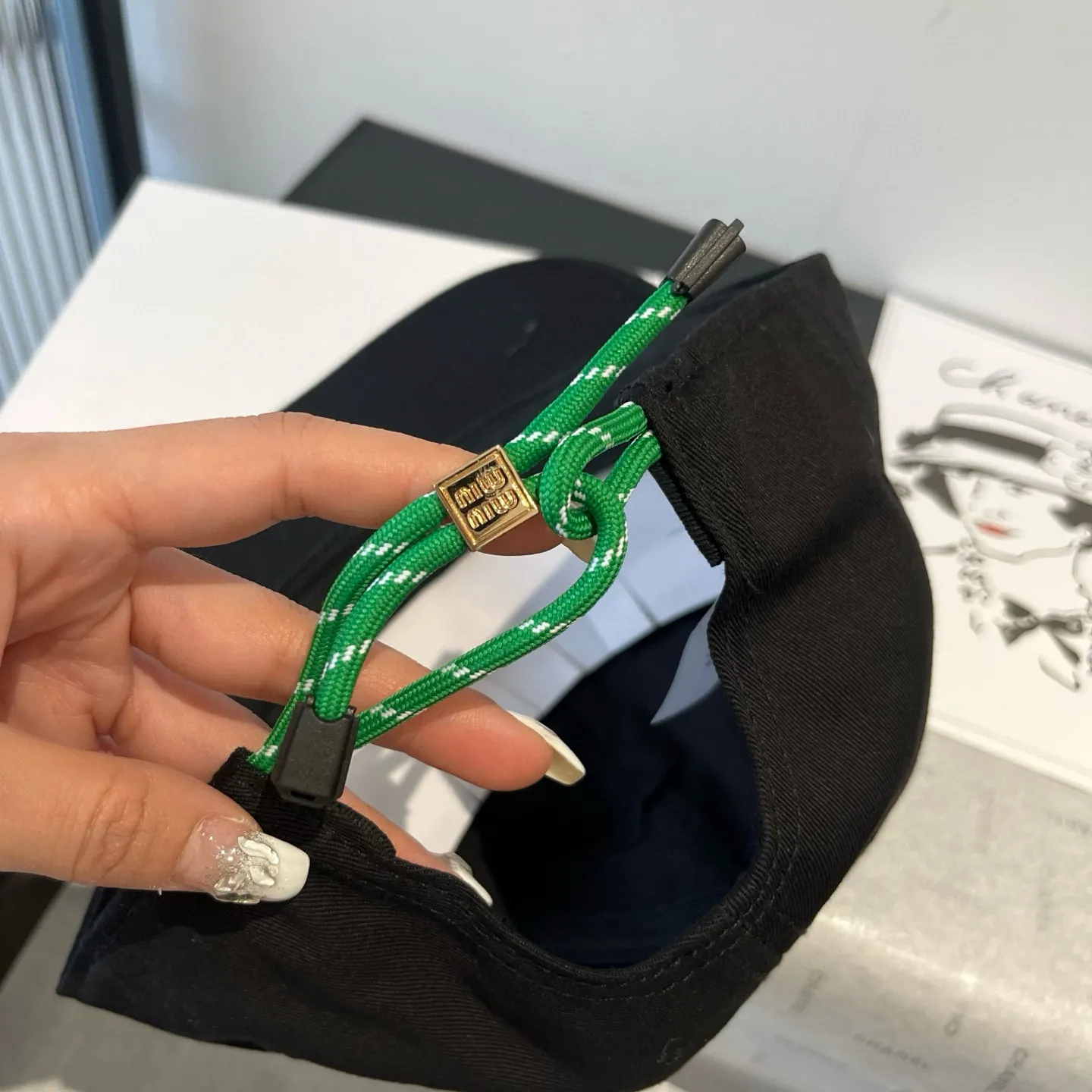 💰60¥ miumiu duck cap