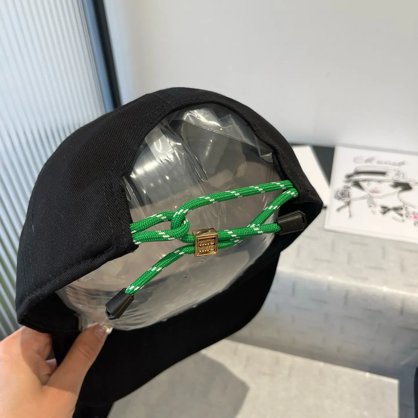 💰60¥ miumiu duck cap