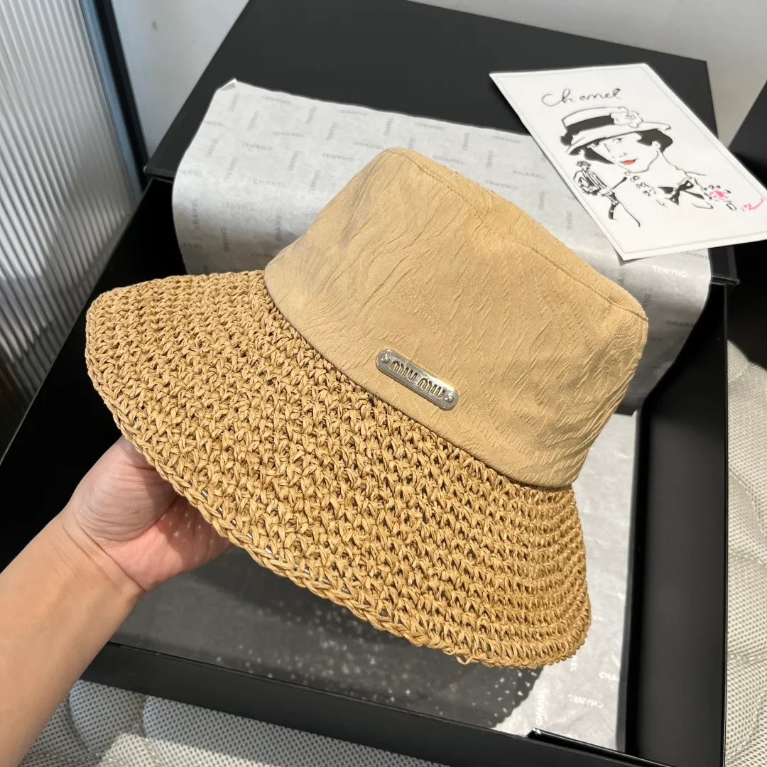 💰120¥ miumiu new fisherman hat, woven and spliced ​​gold fabric, head circumference 57cm