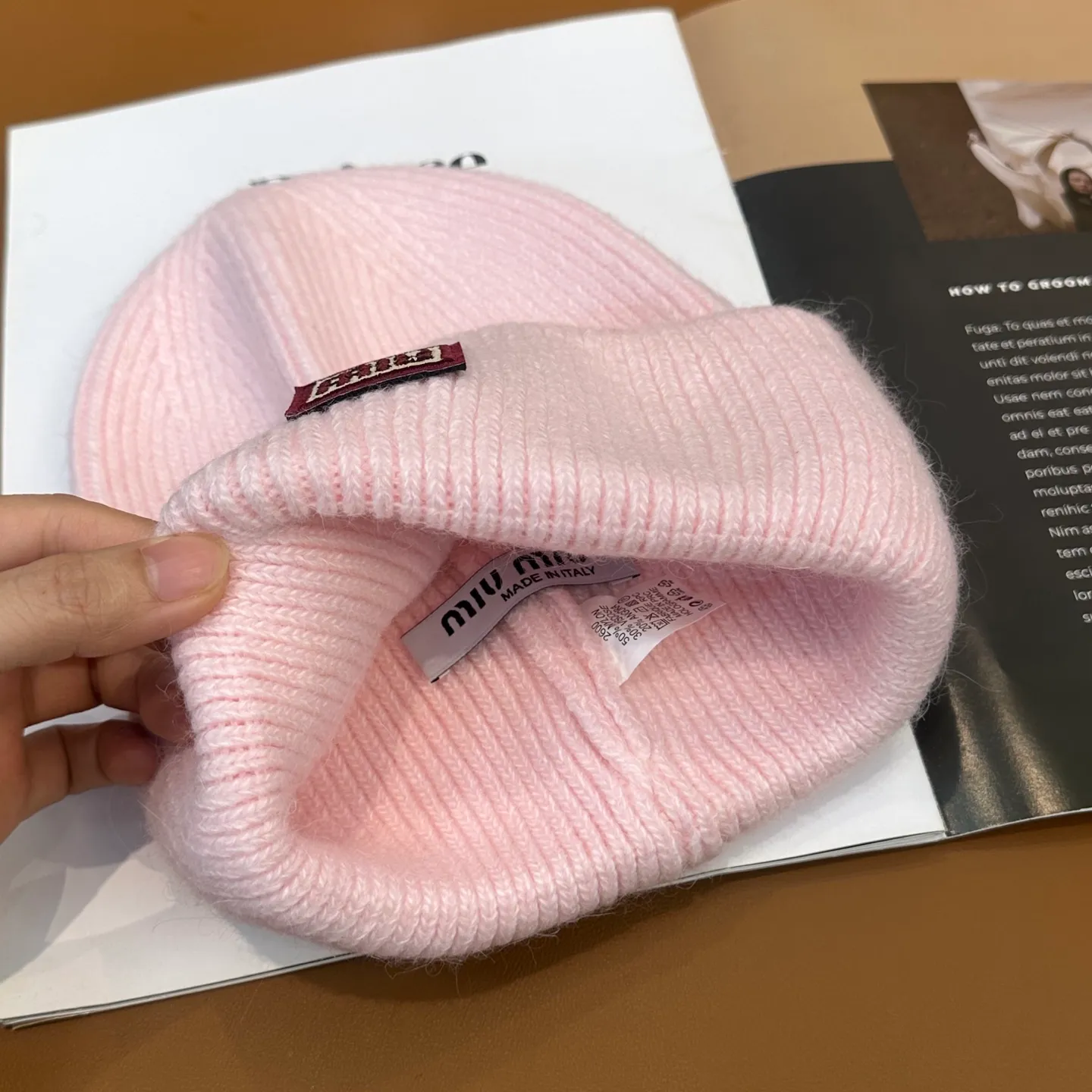 P50 miumiu Miu Miu counter's popular embroidered logo knitted hat! Xiaohongshu’s new product is released, it’s so 🉑️, high-elastic fabric, classic color
