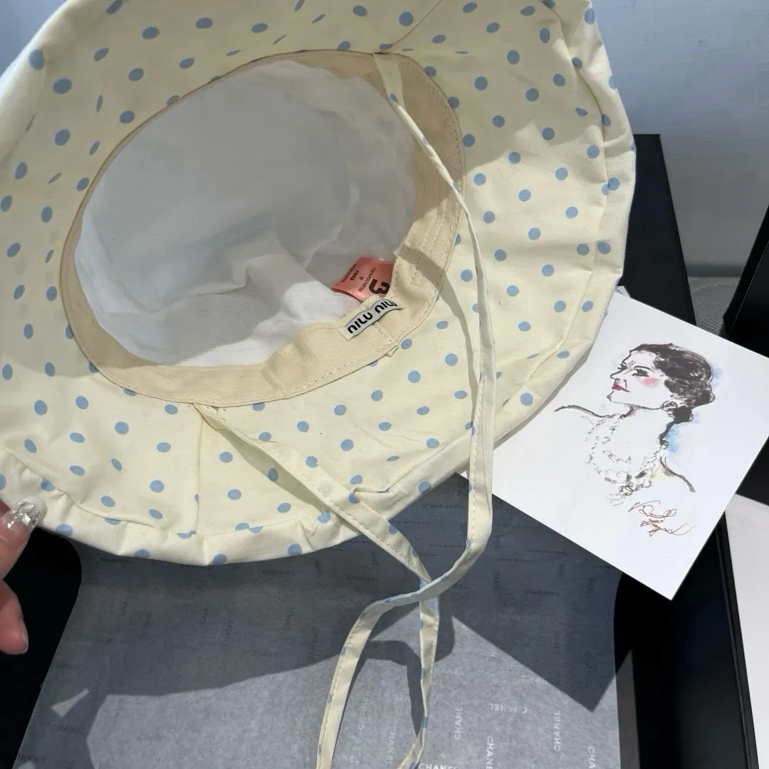 💰110¥ miumiu new fisherman hat, sun hat, head circumference 57cm
