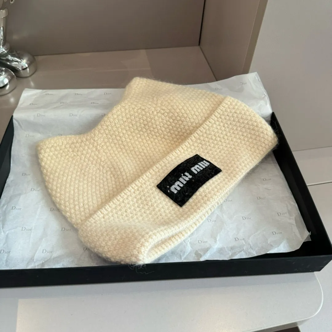 💰100¥ miumiu new wool hat, cat ear knitted hat