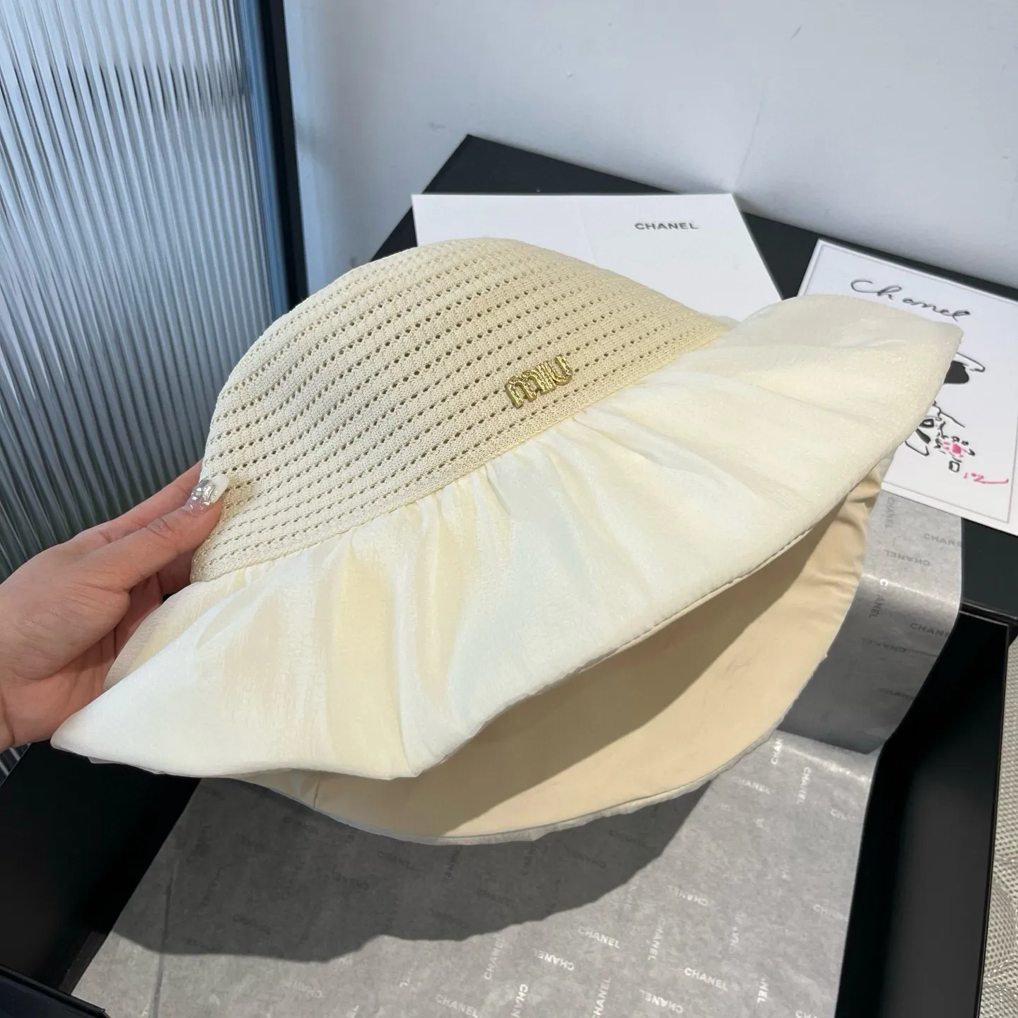 💰130¥ miumiu new lantern hat, sunshade straw hat, anti-UV brim, head circumference 57cm