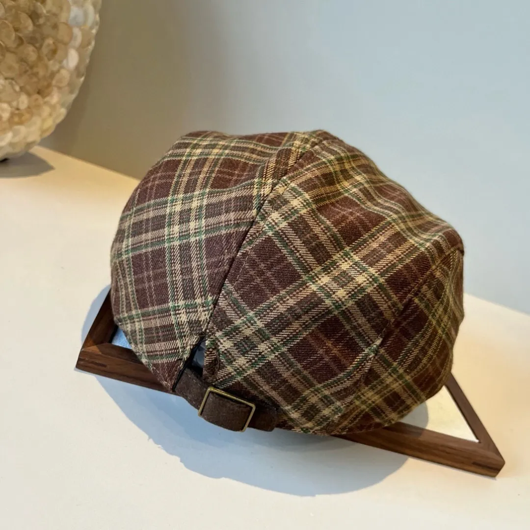 💰90¥ miumiu duck bill forward cap, head circumference 58cm