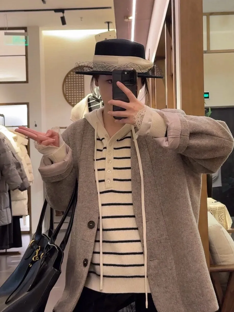 💰200¥ miumiu wool flat top, mesh hat, 100% wool🦙fabric% head circumference 57cm