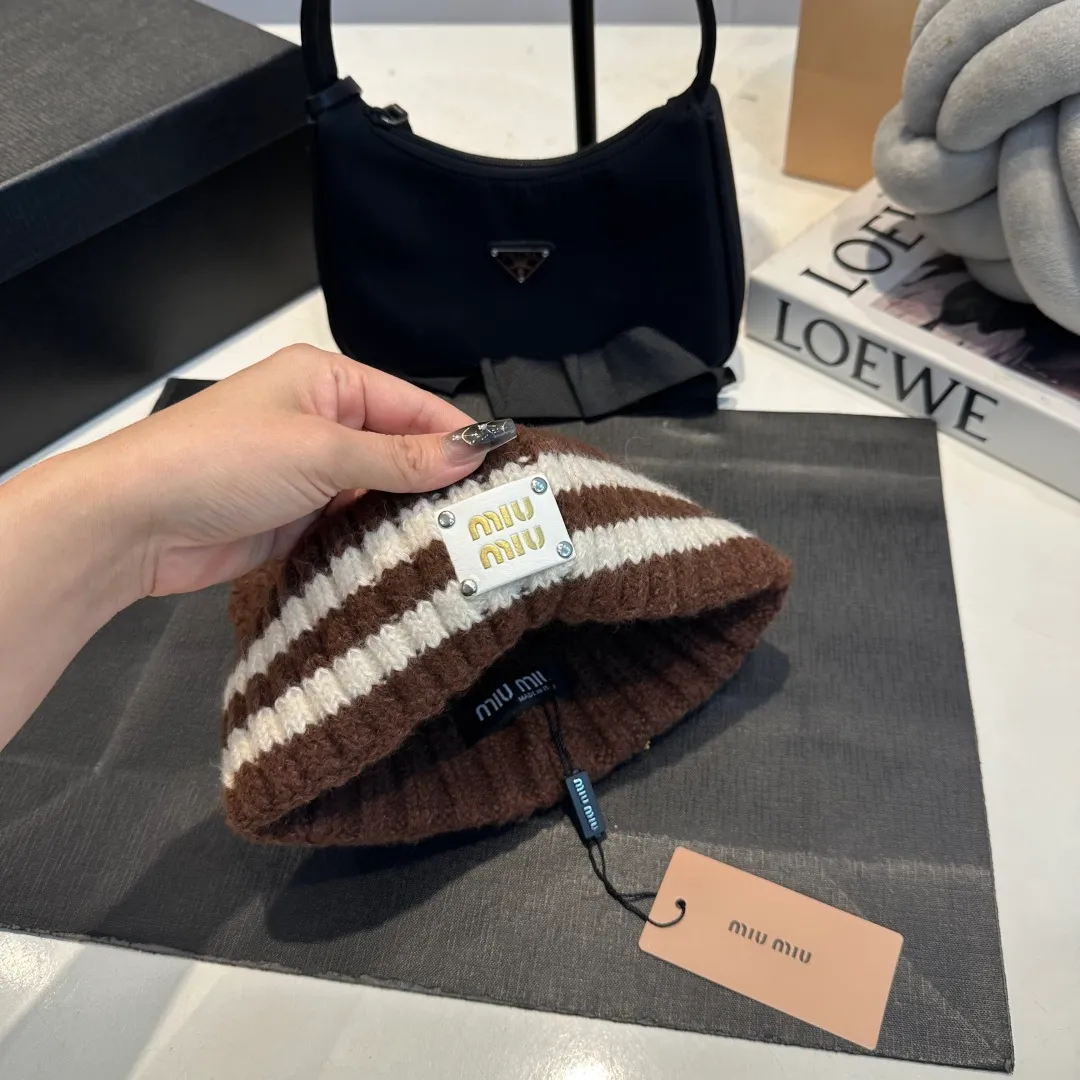 P60 miumiu new autumn and winter woolen hat