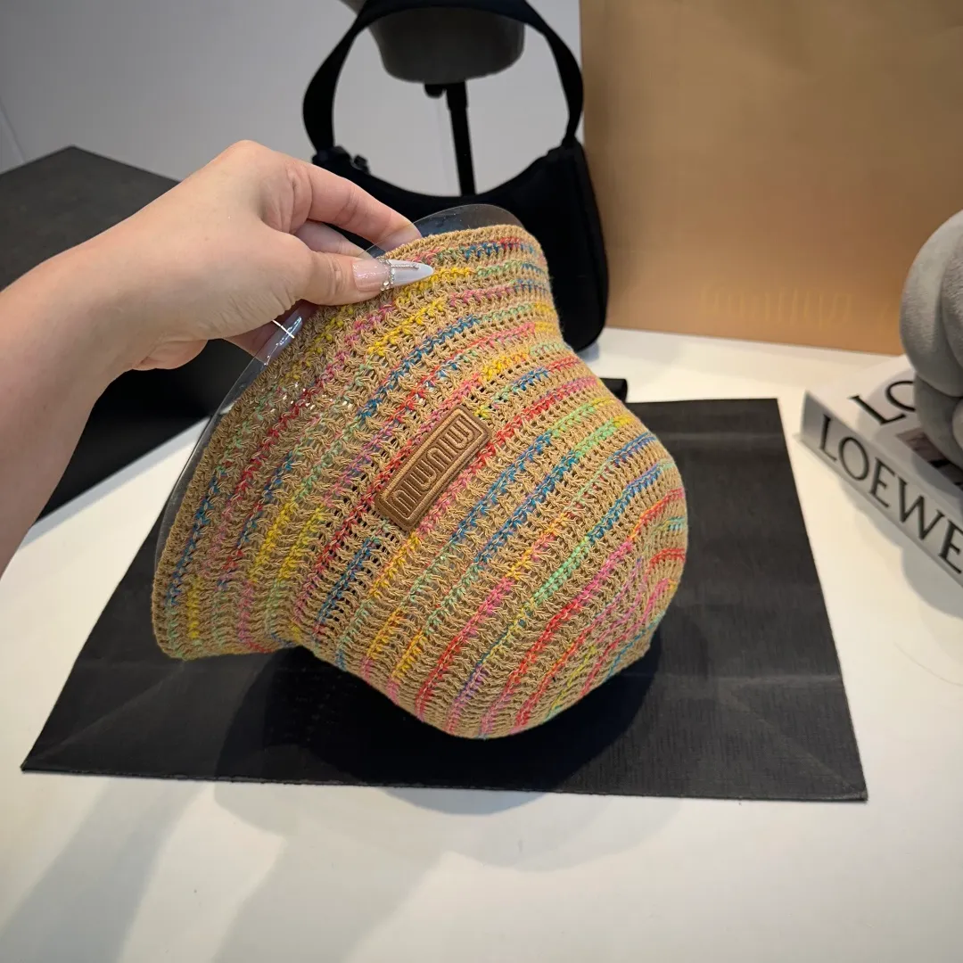 P60 miumiu new handhook fisherman hat