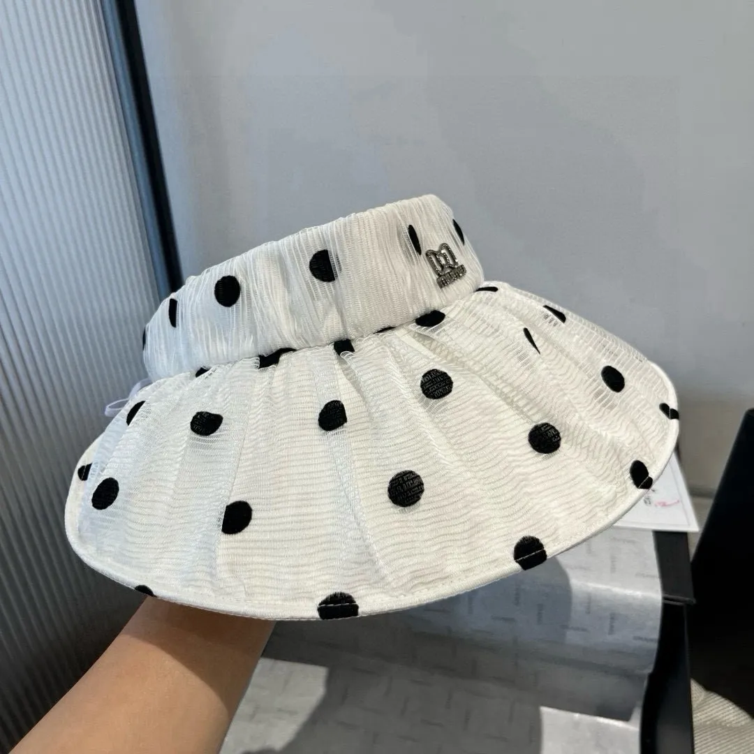 💰100¥ miumiu shell hat, empty top sun visor, adjustable