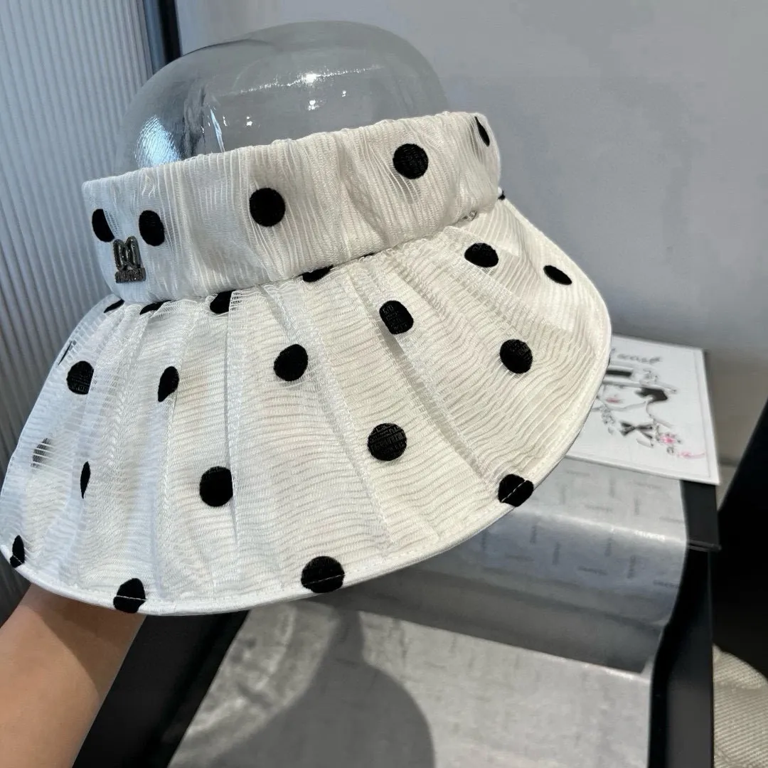 💰100¥ miumiu shell hat, empty top sun visor, adjustable