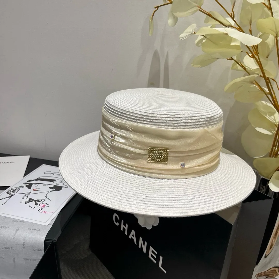 💰170¥ miumiu new flat top hat, high-grade PP straw fabric, head circumference 57cm