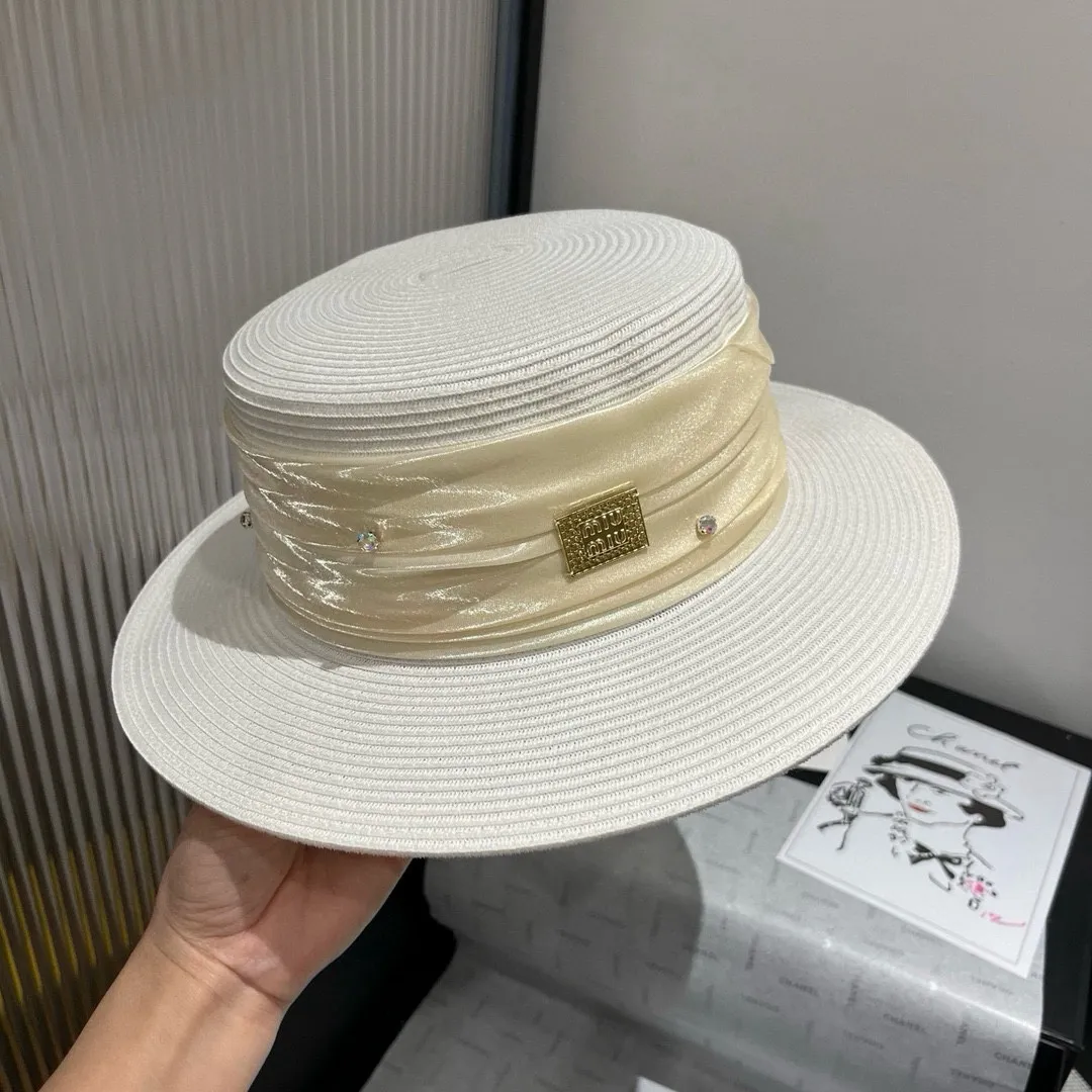 💰170¥ miumiu new flat top hat, high-grade PP straw fabric, head circumference 57cm