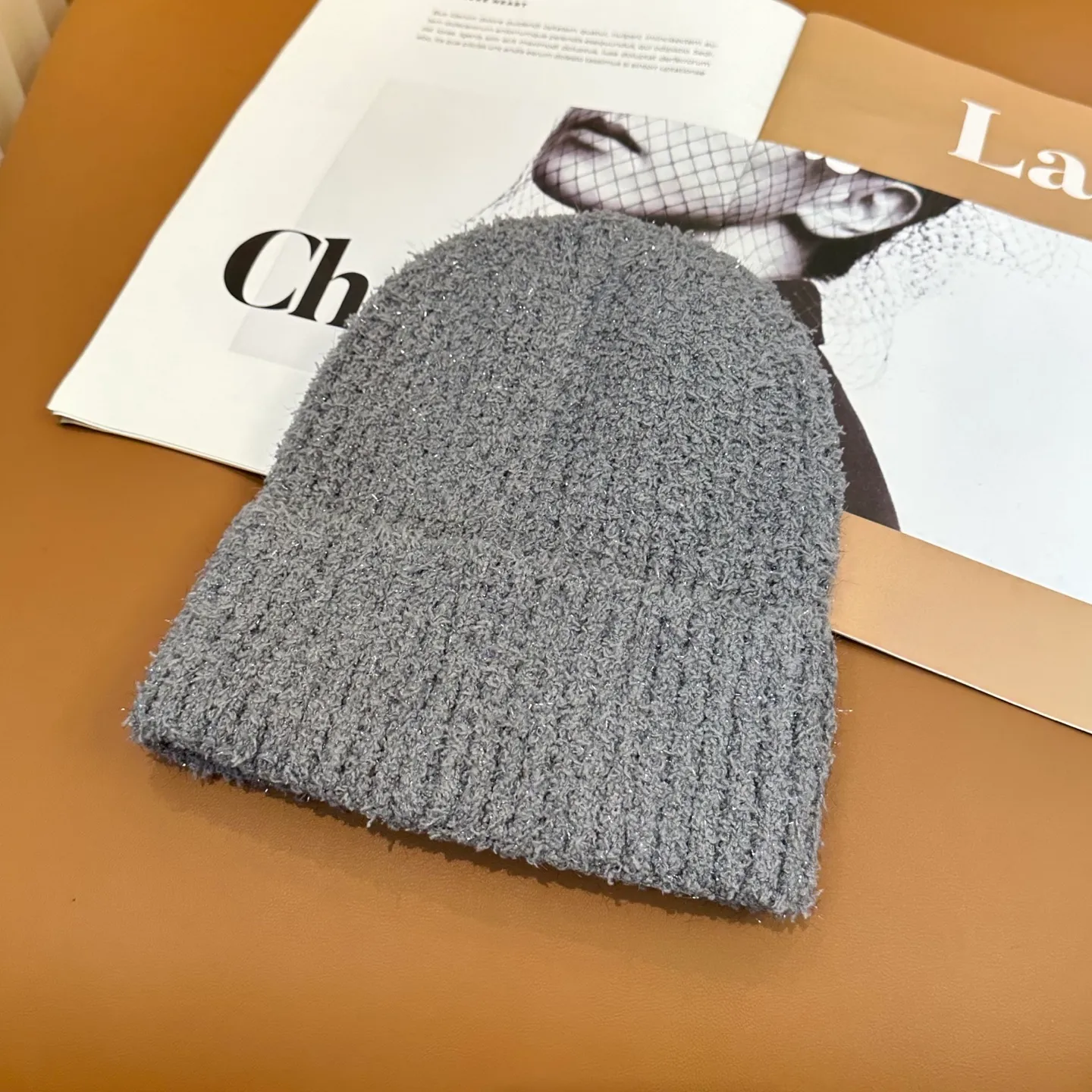 P66 miumiu’s popular knitted hat! So 🉑️, high-elastic fabric, classic colors, same style for men and women