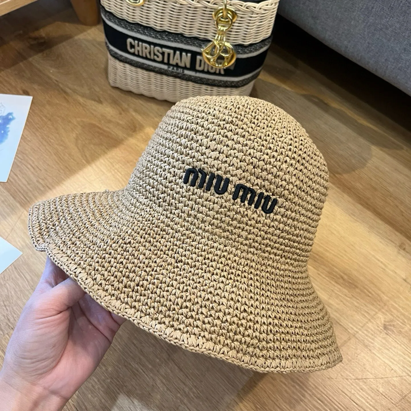 💰100¥ miumiu 2025 summer folding straw hat, pure crochet, head circumference 57cm, foldable