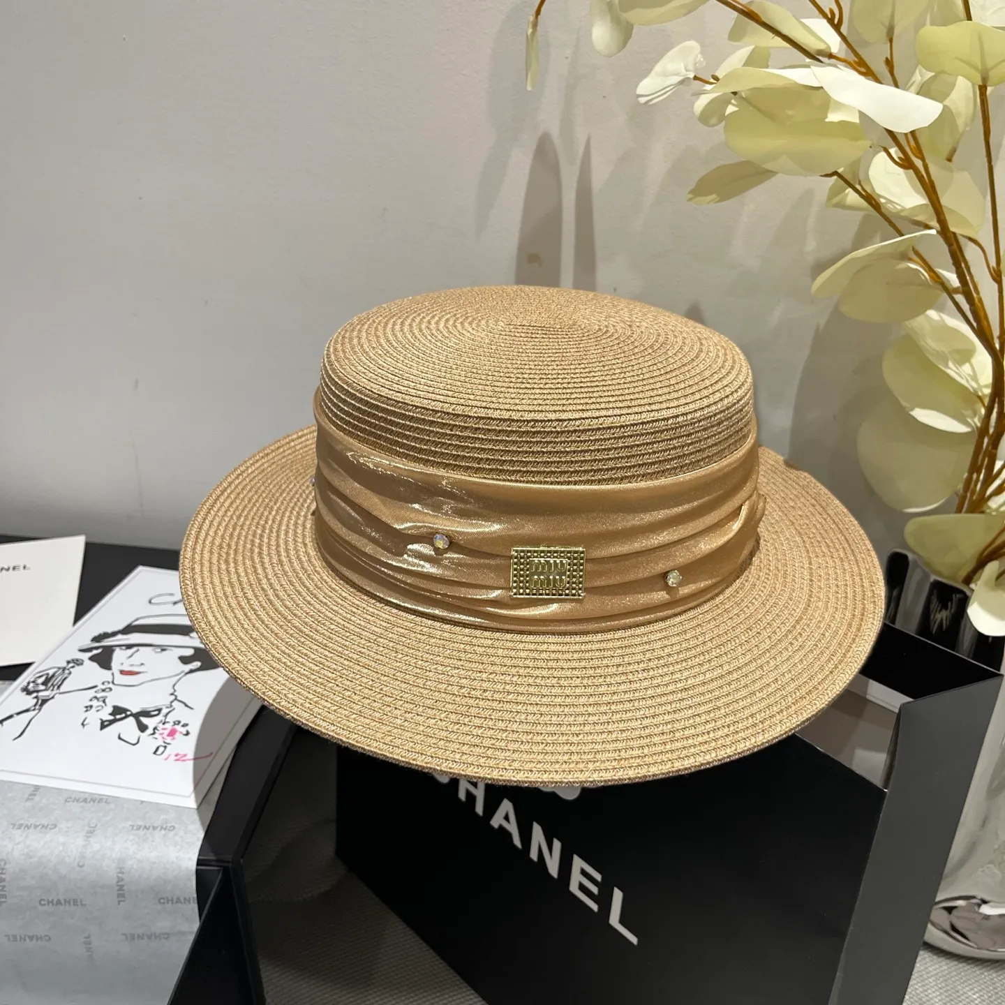 💰170¥ miumiu new flat top hat, high-grade PP straw fabric, head circumference 57cm