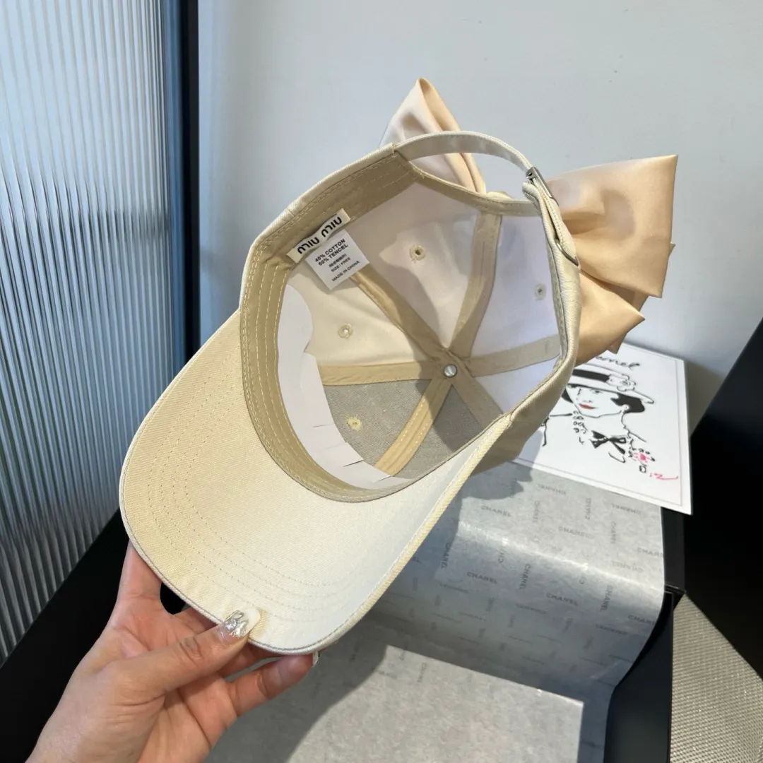 💰100¥ miumiu bow cap, high-end customization, head circumference 57cm