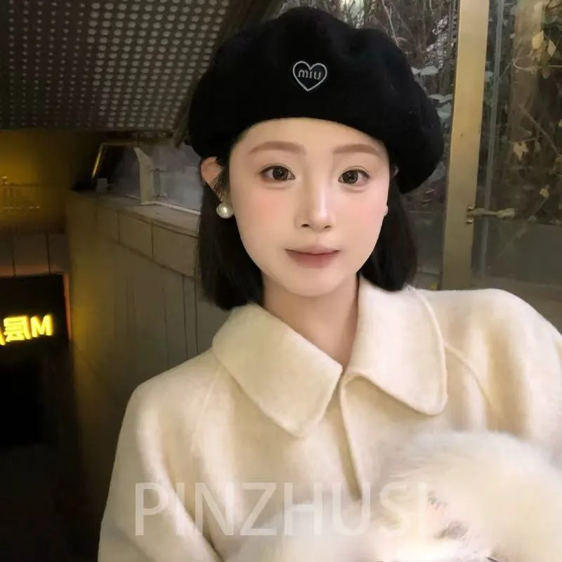Early autumn Miumiu wool beret