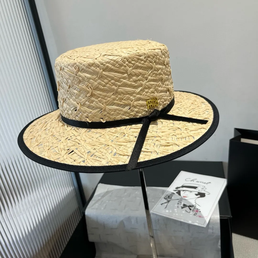 💰150¥ miumiu new flat top hat, natural straw hat, head circumference 57cm