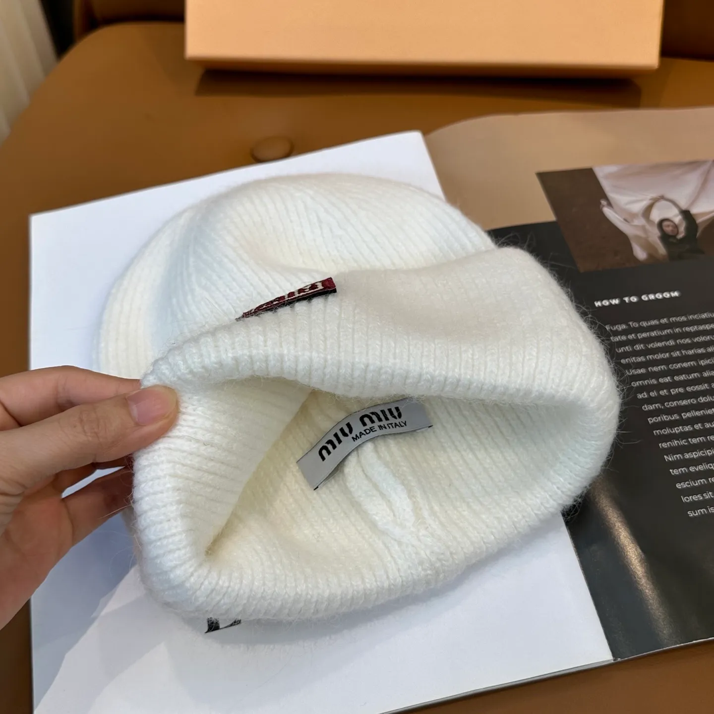 P50 miumiu Miu Miu counter's popular embroidered logo knitted hat! Xiaohongshu’s new product is released, it’s so 🉑️, high-elastic fabric, classic color