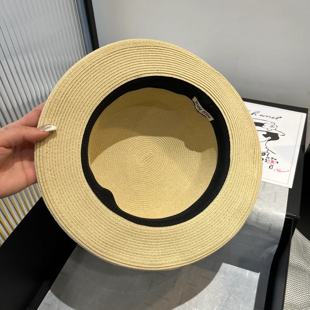 💰170¥ miumiu new flat-top straw hat, rolled-edge top hat, head circumference 57cm