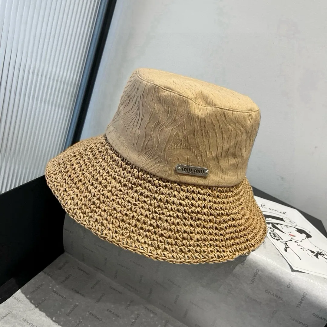 💰130¥ miumiu new fisherman hat, woven and spliced ​​gold fabric, head circumference 57cm