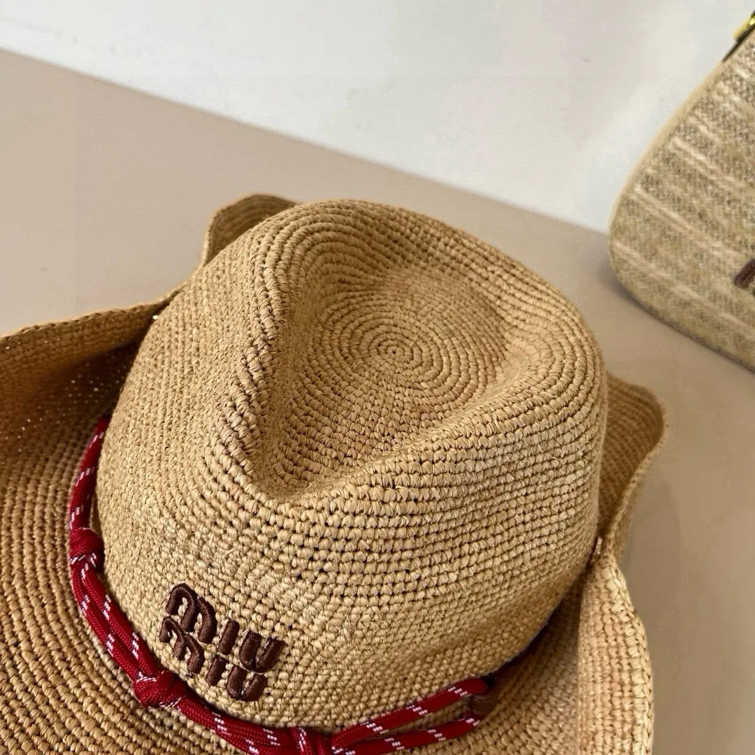 💰270¥ Miumiu official raffia hat, 2025 new sun hat, purely hand-crocheted, made with heavy work, head circumference 57cm, buy it and cherish it, the output is small