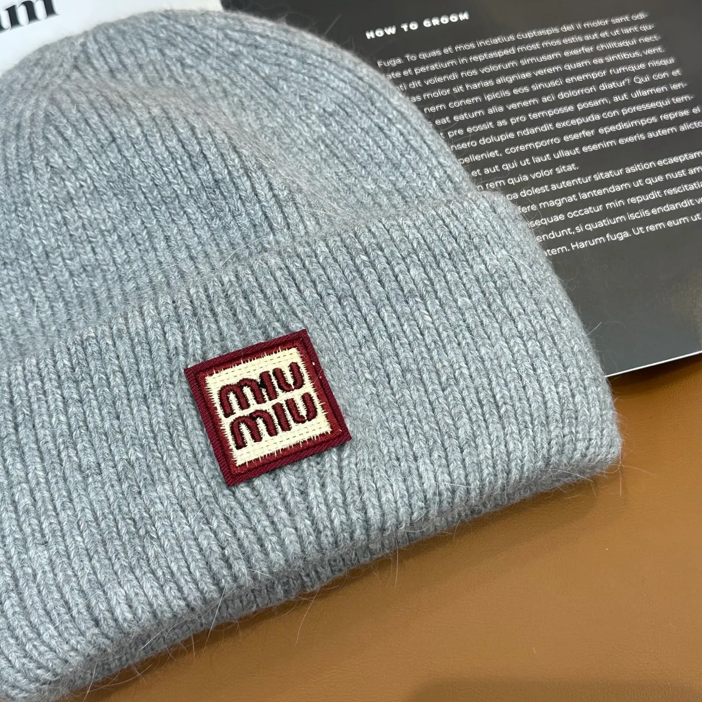 P50 miumiu Miu Miu counter's popular embroidered logo knitted hat! Xiaohongshu’s new product is released, it’s so 🉑️, high-elastic fabric, classic color