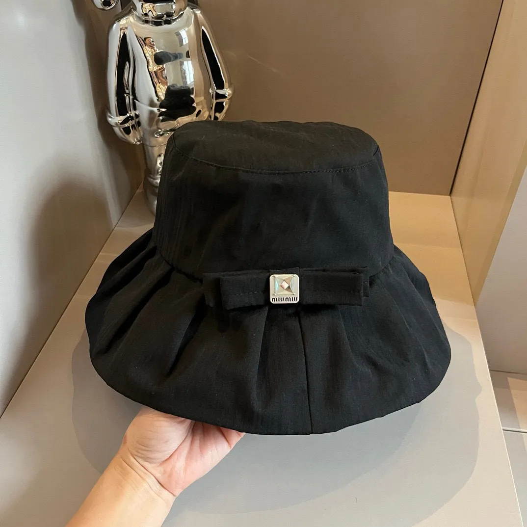 💰80¥ Miumiu 2024 spring and summer new cloth hat, pleated fisherman hat, head circumference 57cm