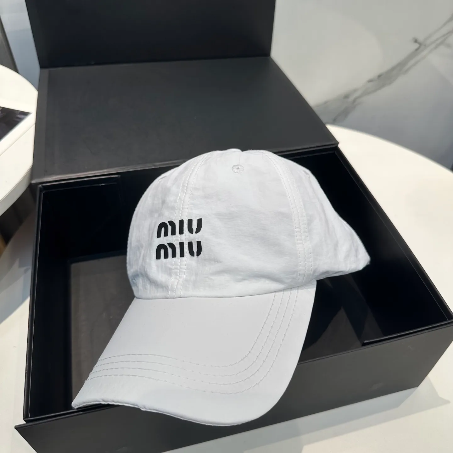 P50 miumiu new quick-drying simple baseball cap 🧢Light, breathable, trendy and versatile, Xiaohongshu grows grass, poison Get your boyfriend and cool together