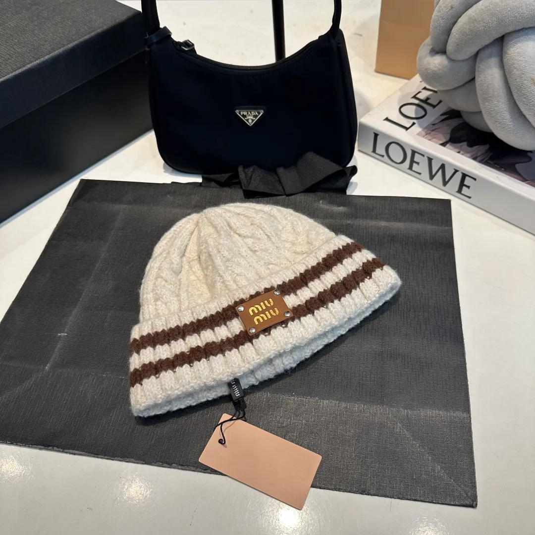 P60 miumiu new autumn and winter woolen hat