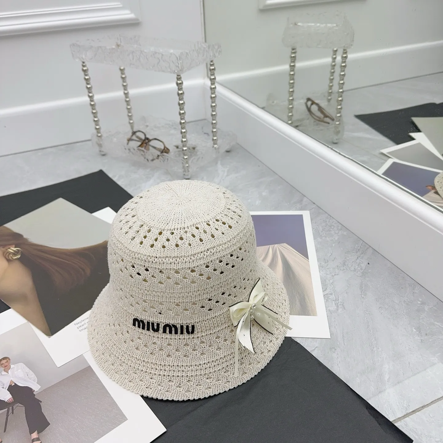 miumiu 🎀 Customized version of exquisite small basin hat ~ the latest style for spring and summer, sweet and textured!