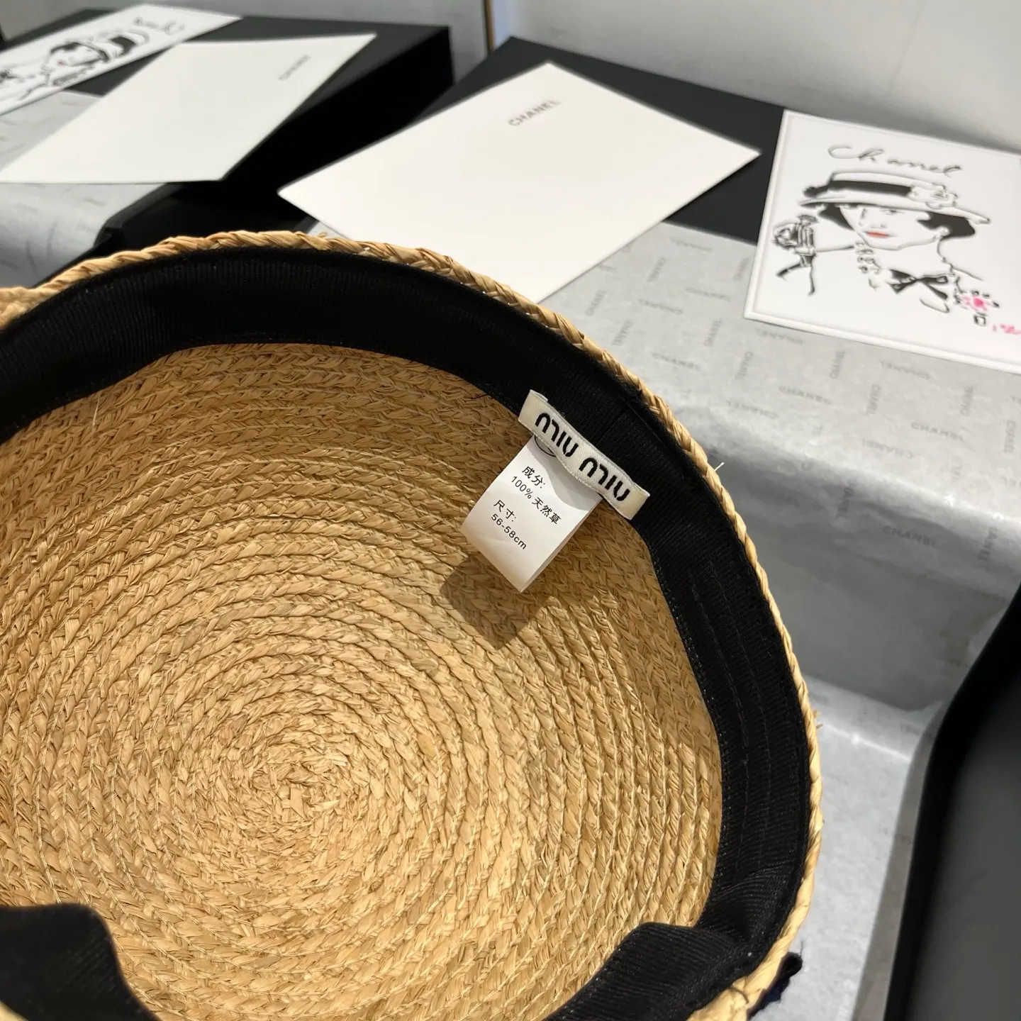 💰160¥ miumiu raffia knight hat, head circumference 57cm