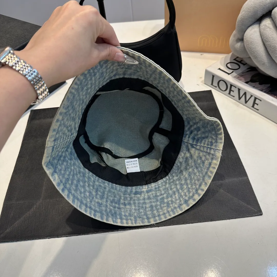 P60 miumiu high-end denim fisherman hat, original quality, head circumference 57cm