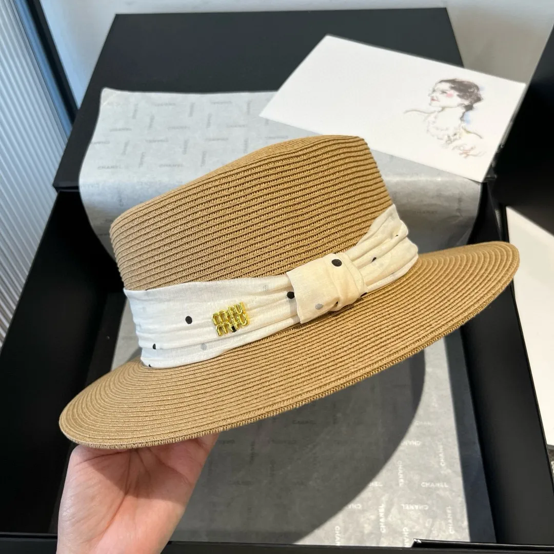💰150¥ miumiu new flat-top sun hat, straw sun hat, head circumference 57cm