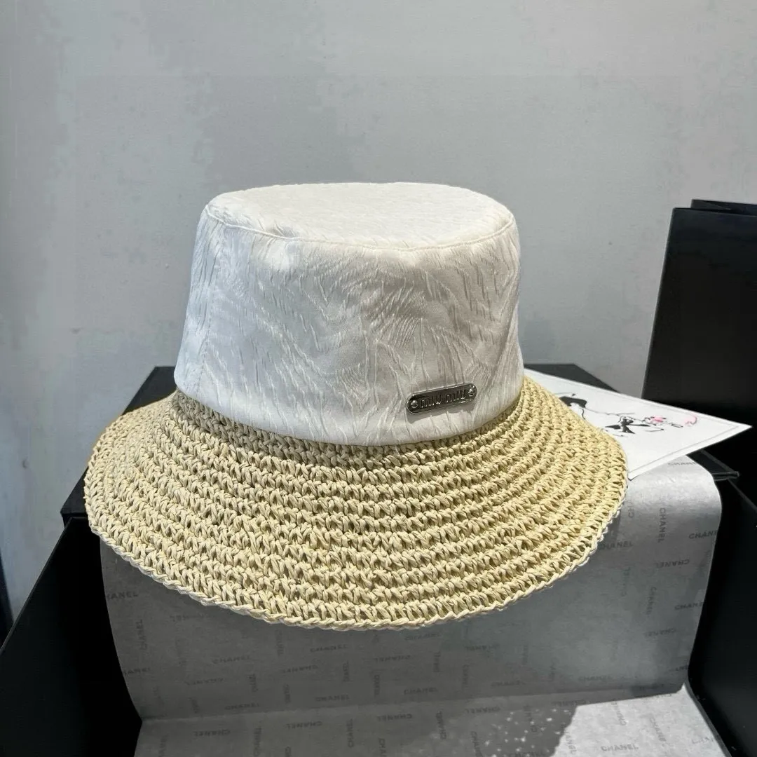 💰130¥ miumiu new fisherman hat, woven and spliced ​​gold fabric, head circumference 57cm