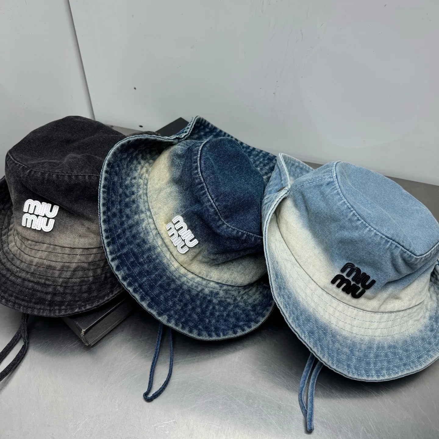 Miumiu spring and summer denim outdoor fisherman hat