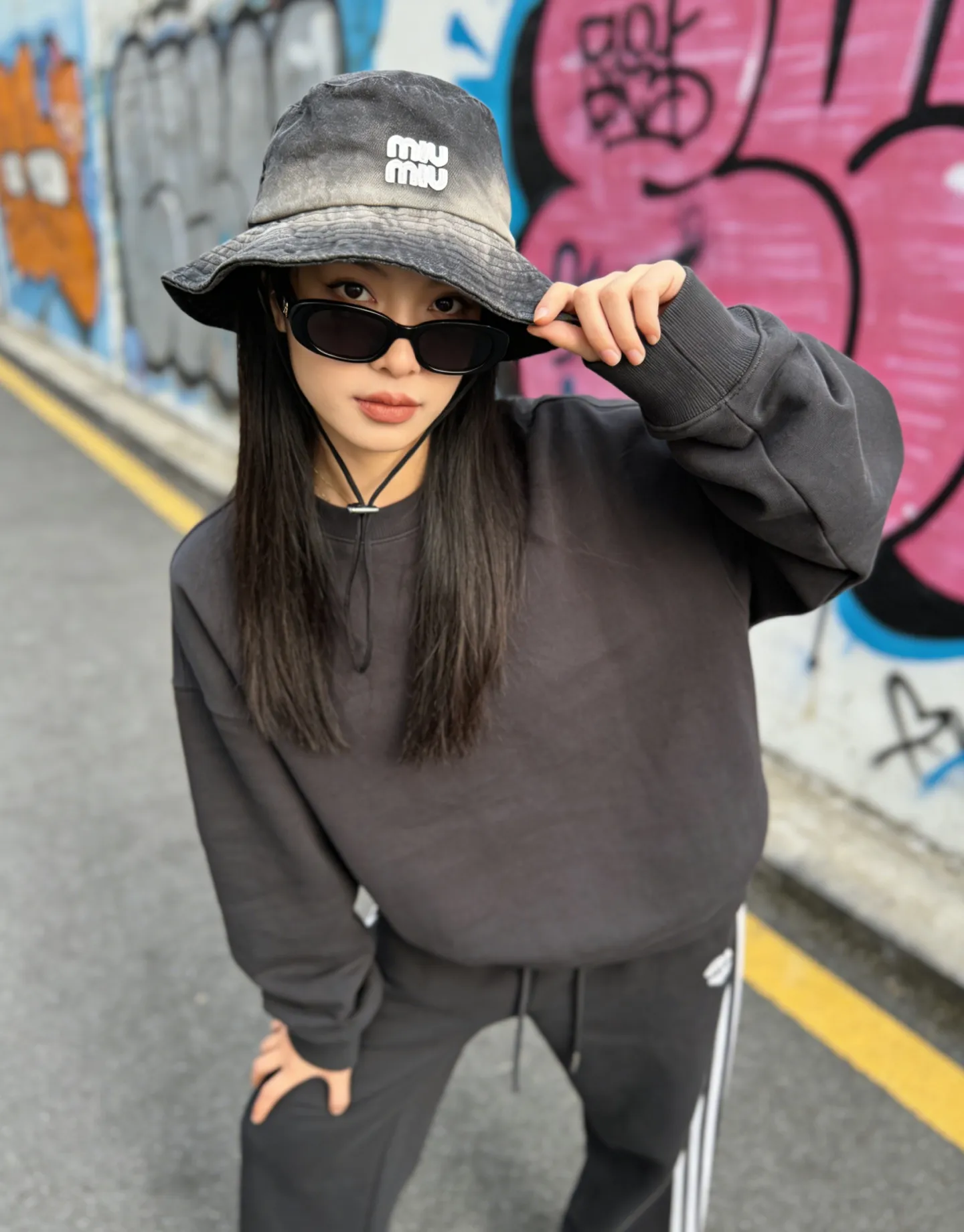 Miumiu spring and summer denim outdoor fisherman hat