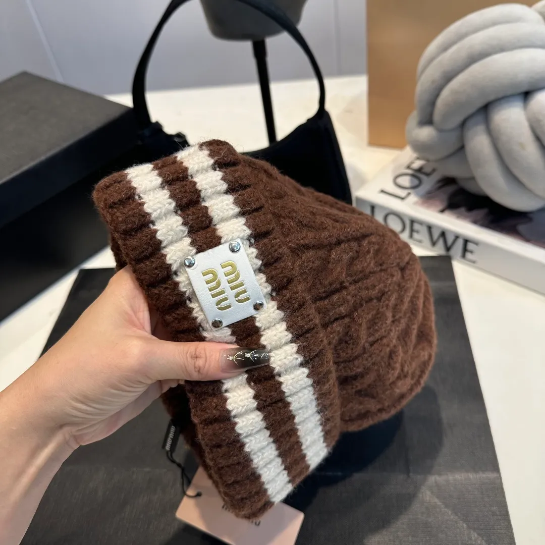P60 miumiu new autumn and winter woolen hat