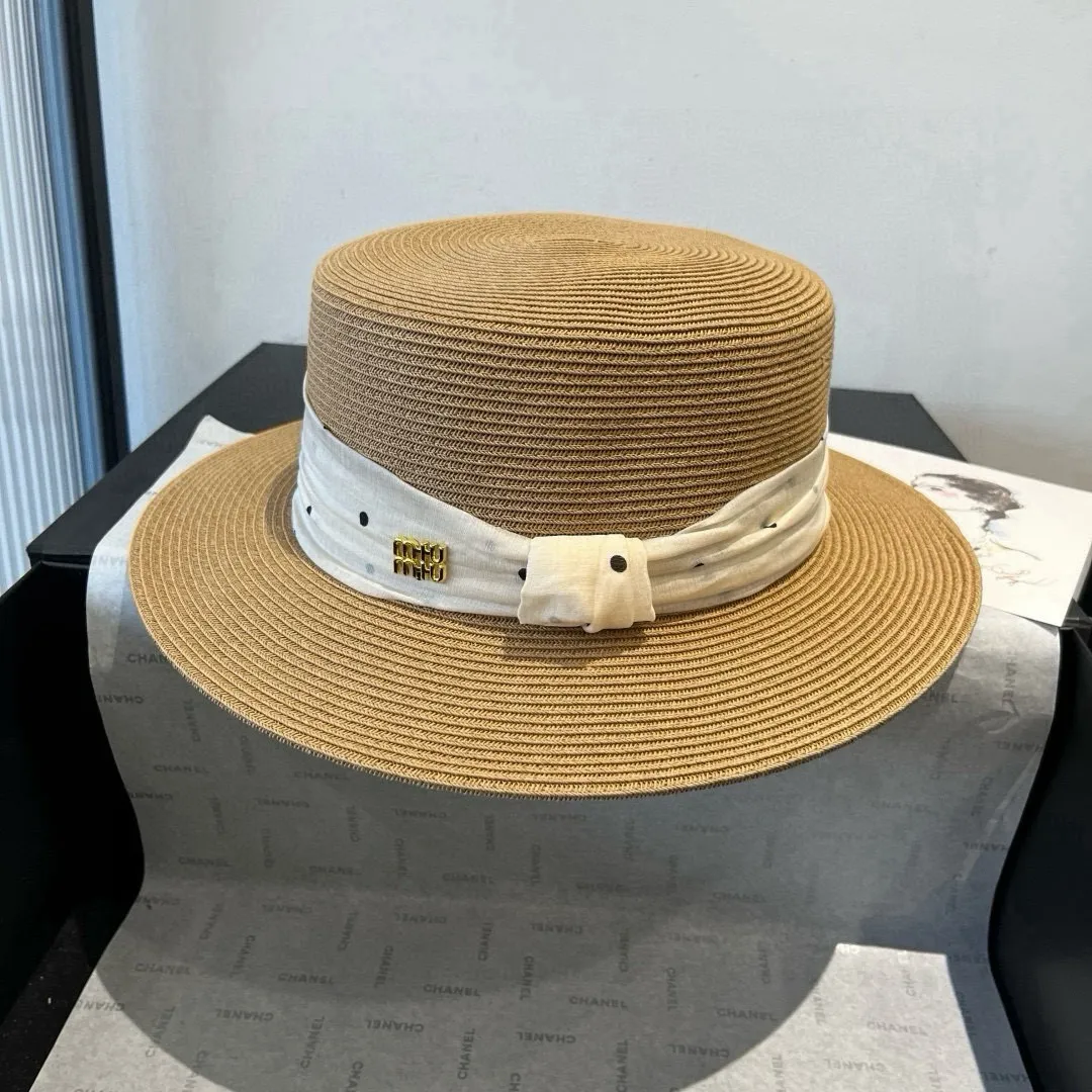 💰150¥ miumiu new flat-top sun hat, straw sun hat, head circumference 57cm