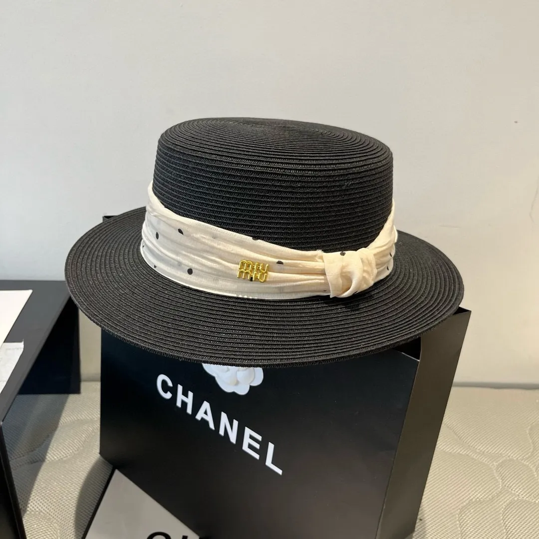 💰150¥ miumiu new flat-top sun hat, straw sun hat, head circumference 57cm