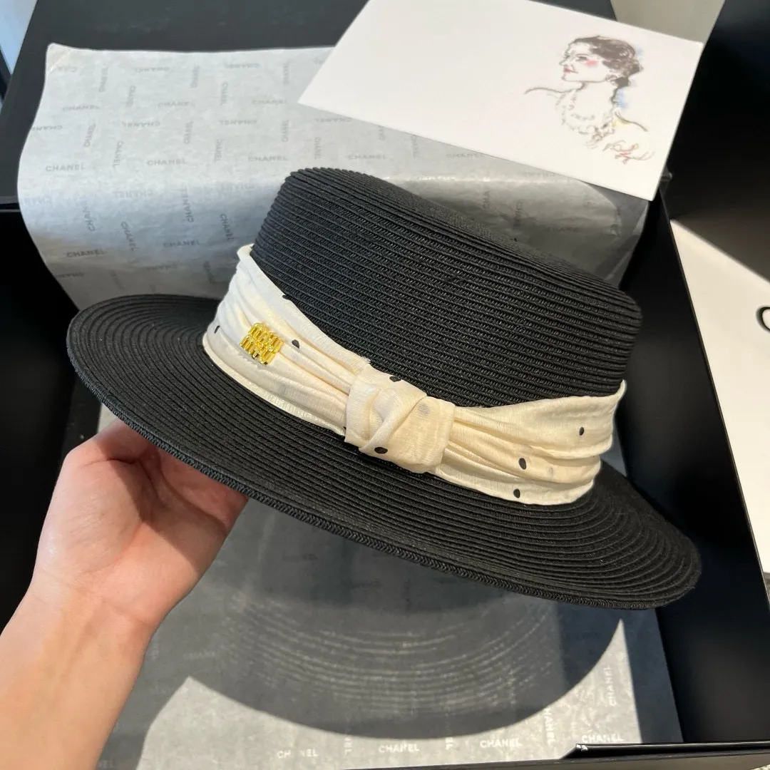 💰150¥ miumiu new flat-top sun hat, straw sun hat, head circumference 57cm