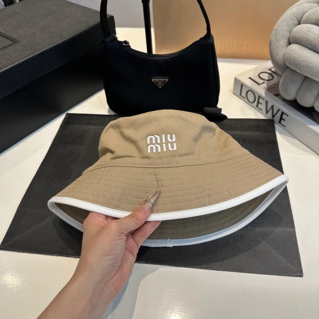 P90 miumiu 24ss new canvas bucket hat double-sided college style bucket hat, fresh and artistic